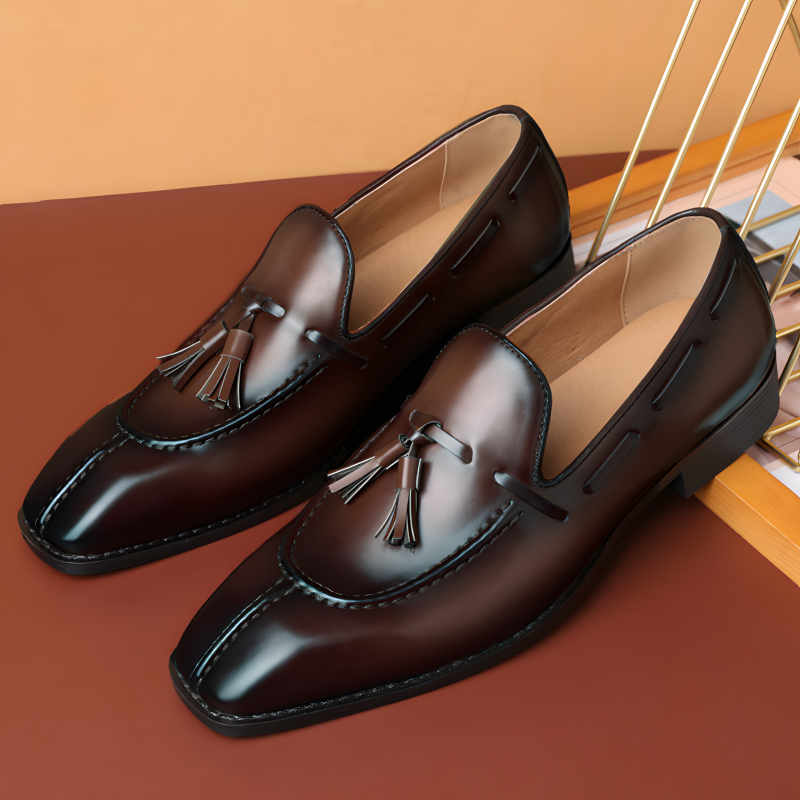 Classic Men's Tassel Loafers with Modern Comfort