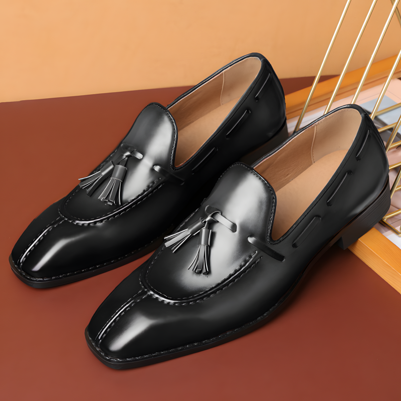 Classic Men's Tassel Loafers with Modern Comfort