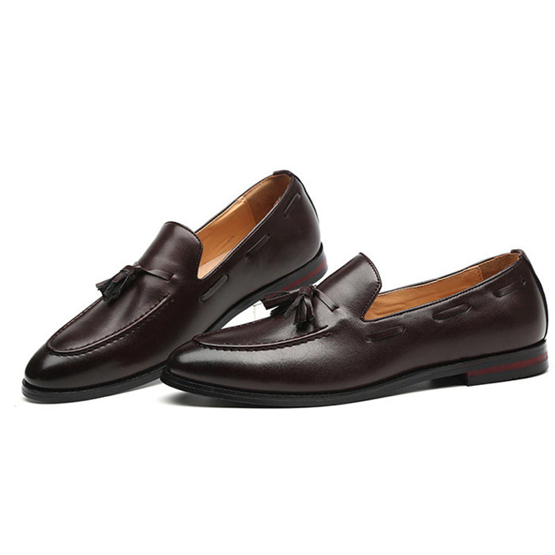 Men's Tassel Loafers with Smooth Upper and Sleek Tassel Detailing