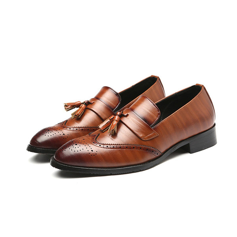 Men Loafer with Tassels Brogue Upper