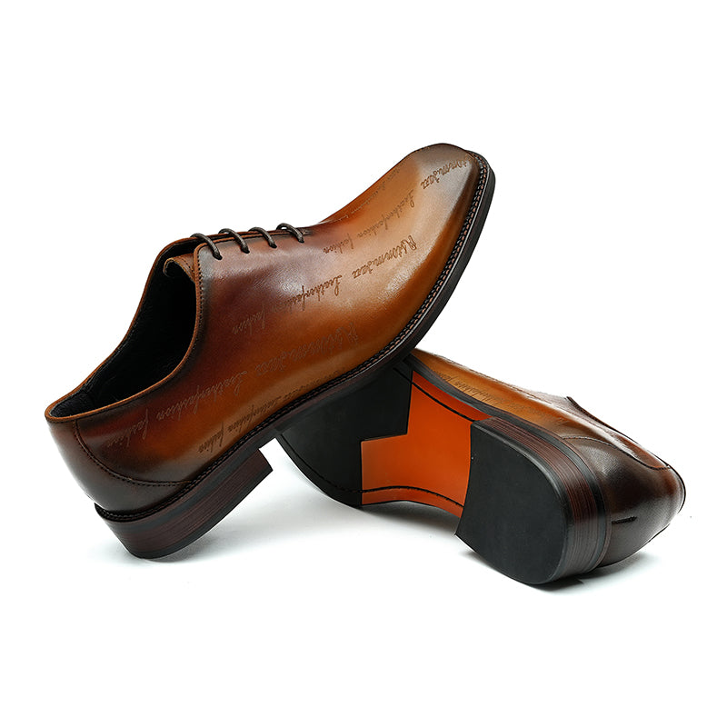 Calf Leather Oxford Shoes for Men Symmetrical Scritto Pattern